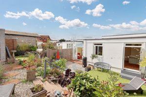 Photo 21- click for photo gallery